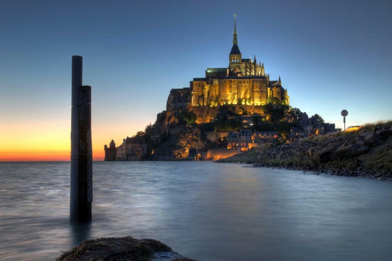 Mont Saint Michel *